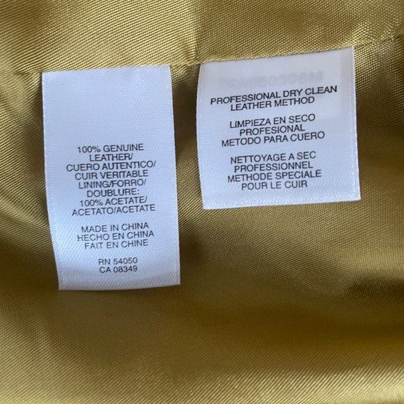 Leather jacket - Picture 3 of 5